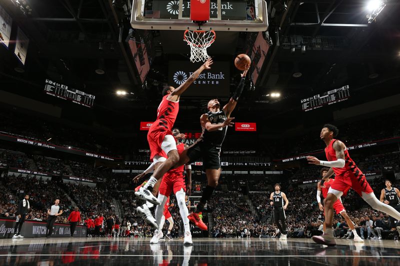 SAN ANTONIO, TX - JANUARY 26: Tre Jones #33 of the San Antonio Spurs shoots the ball during the game against the Portland Trail Blazers on January 6, 2024 at the Frost Bank Center in San Antonio, Texas. NOTE TO USER: User expressly acknowledges and agrees that, by downloading and or using this photograph, user is consenting to the terms and conditions of the Getty Images License Agreement. Mandatory Copyright Notice: Copyright 2024 NBAE (Photos by David Sherman/NBAE via Getty Images)