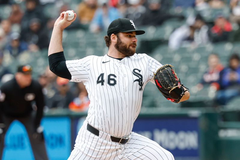 May 4, 2025; Chicago, Illinois, USA; Chicago White Sox starting pitcher Bryse Wilson (46) delivers a pitch against the Houston Astros during the first inning at Rate Field. Mandatory Credit: Kamil Krzaczynski-Imagn Images