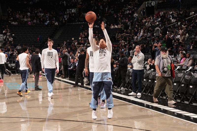 BROOKLYN, NY - NOVEMBER 4: Yuki Kawamura #17 of the Memphis Grizzlies warms up before the game against the Brooklyn Nets on November 4, 2024 at Barclays Center in Brooklyn, New York. NOTE TO USER: User expressly acknowledges and agrees that, by downloading and or using this Photograph, user is consenting to the terms and conditions of the Getty Images License Agreement. Mandatory Copyright Notice: Copyright 2024 NBAE (Photo by Jesse D. Garrabrant/NBAE via Getty Images)