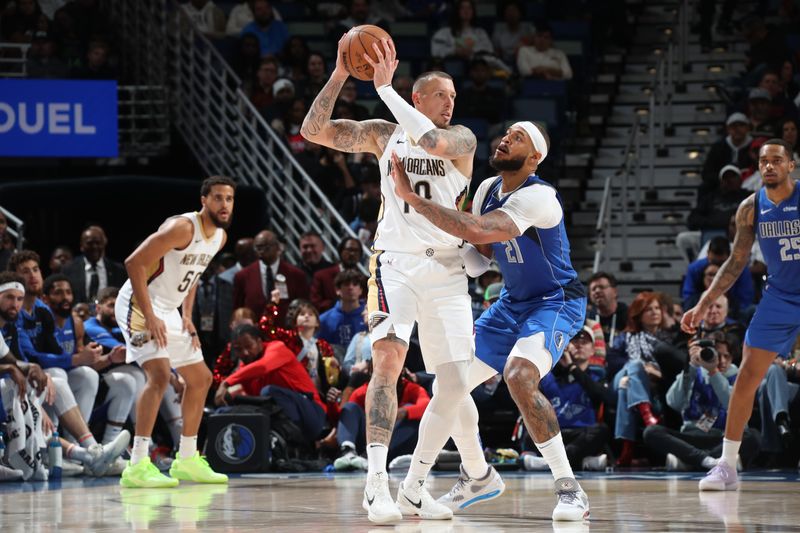 NEW ORLEANS, LA - JANUARY 15:  Daniel Theis #10 of the New Orleans Pelicans handles the ball during the game against the Dallas Mavericks on January 15, 2025 at the Smoothie King Center in New Orleans, Louisiana. NOTE TO USER: User expressly acknowledges and agrees that, by downloading and or using this Photograph, user is consenting to the terms and conditions of the Getty Images License Agreement. Mandatory Copyright Notice: Copyright 2025 NBAE (Photo by Layne Murdoch Jr./NBAE via Getty Images)