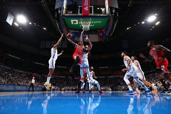 OKLAHOMA CITY, OK - NOVEMBER 22:  DeMar DeRozan #11 of the Chicago Bulls drives to the basket during the game against the Oklahoma City Thunder on November 22, 2023 at Paycom Arena in Oklahoma City, Oklahoma. NOTE TO USER: User expressly acknowledges and agrees that, by downloading and or using this photograph, User is consenting to the terms and conditions of the Getty Images License Agreement. Mandatory Copyright Notice: Copyright 2023 NBAE (Photo by Zach Beeker/NBAE via Getty Images)