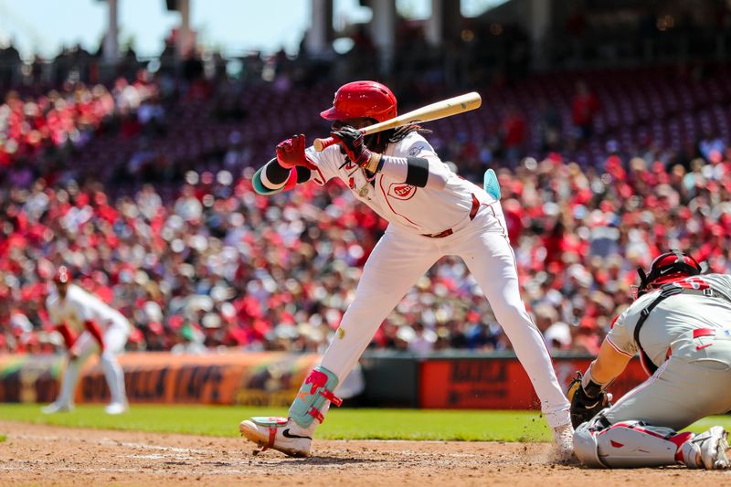 Reds vs Phillies: Spencer Steer Poised to Make an Impact at Citizens Bank Park
