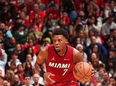 MIAMI, FL - DECEMBER 25:  Kyle Lowry #7 of the Miami Heat handles the ball during the game  on December 25, 2023 at Kaseya Center Arena in Miami, Florida. NOTE TO USER: User expressly acknowledges and agrees that, by downloading and or using this Photograph, user is consenting to the terms and conditions of the Getty Images License Agreement. Mandatory Copyright Notice: Copyright 2023 NBAE (Photo by Issac Baldizon/NBAE via Getty Images)