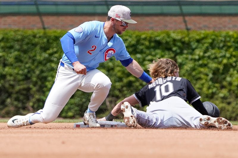 Did White Sox's Early Lead Against Cubs at Wrigley Field Signal a Missed Opportunity?