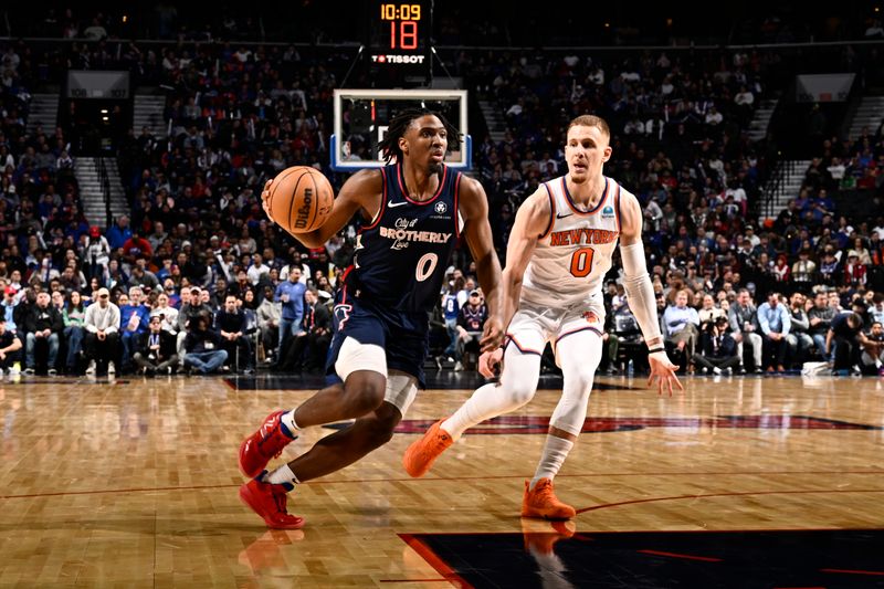 PHILADELPHIA, PA - FEBRUARY 22: Tyrese Maxey #0 of the Philadelphia 76ers drives to the basket during the game against the New York Knicks on February 22, 2024 at the Wells Fargo Center in Philadelphia, Pennsylvania NOTE TO USER: User expressly acknowledges and agrees that, by downloading and/or using this Photograph, user is consenting to the terms and conditions of the Getty Images License Agreement. Mandatory Copyright Notice: Copyright 2024 NBAE (Photo by David Dow/NBAE via Getty Images)