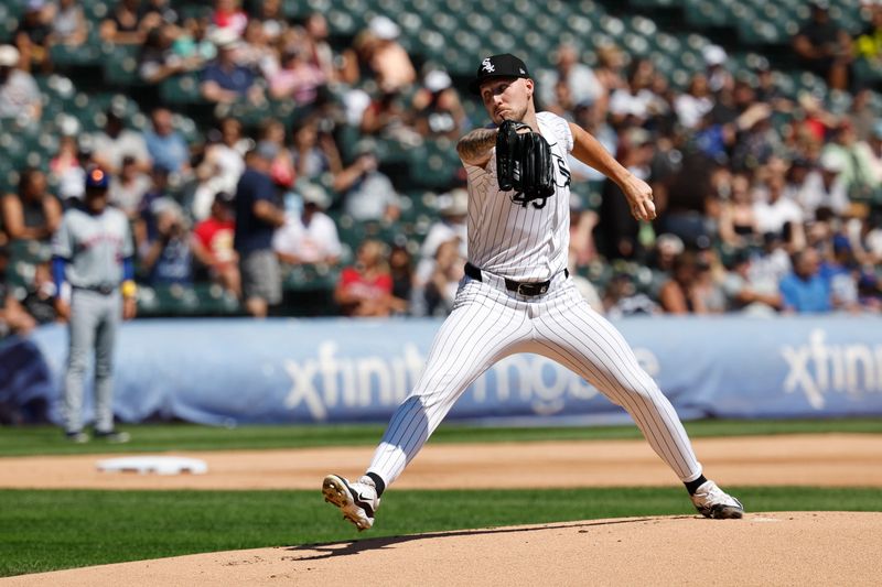 Sep 1, 2024; Chicago, Illinois, USA; Chicago White Sox starting pitcher Garrett Crochet (45) delivers a pitch against the New York Mets during the first inning at Guaranteed Rate Field. Mandatory Credit: Kamil Krzaczynski-USA TODAY Sports