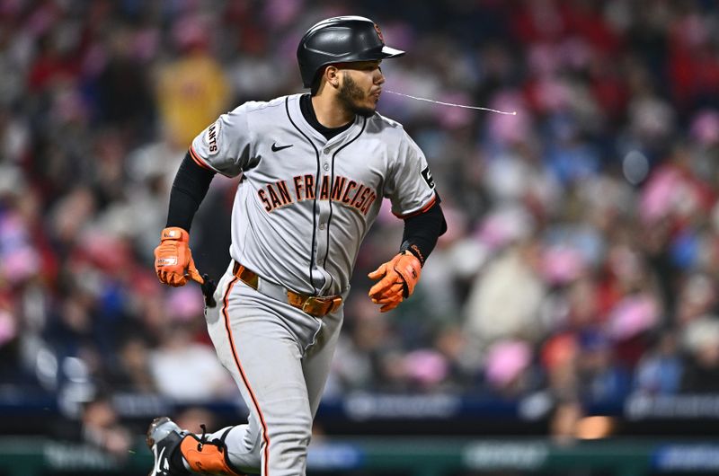 May 5, 2024; Philadelphia, Pennsylvania, USA; San Francisco Giants second baseman Thairo Estrada (39) rounds the bases after hitting a two-run home run against the Philadelphia Phillies in the seventh inning at Citizens Bank Park. Mandatory Credit: Kyle Ross-USA TODAY Sports