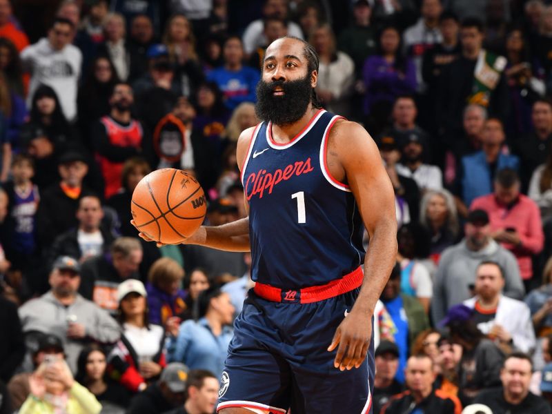 PHOENIX, AZ - JANUARY 27: James Harden #1 of the LA Clippers looks on during the game against the Phoenix Suns on January 27, 2025 at Footprint Center in Phoenix, Arizona. NOTE TO USER: User expressly acknowledges and agrees that, by downloading and or using this photograph, user is consenting to the terms and conditions of the Getty Images License Agreement. Mandatory Copyright Notice: Copyright 2025 NBAE (Photo by Barry Gossage/NBAE via Getty Images)