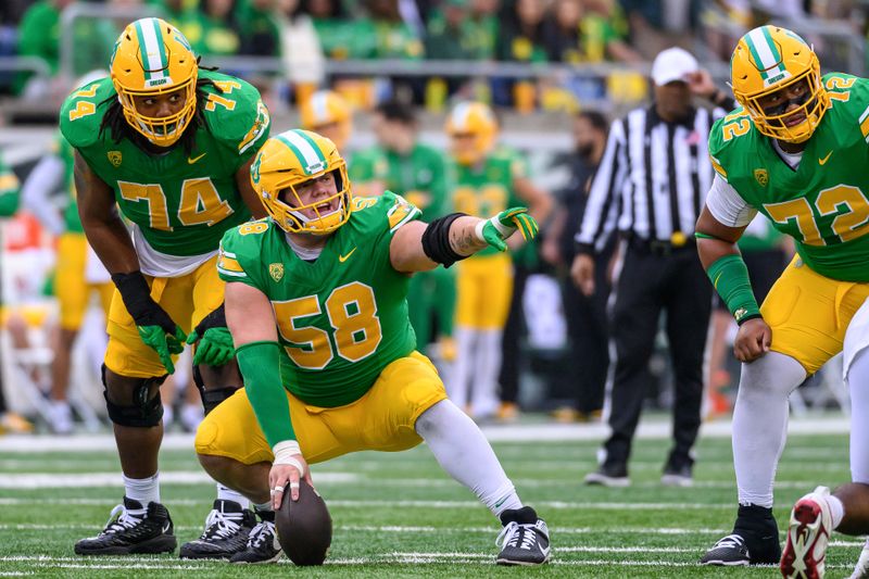 Oregon Ducks Soar Over Oregon State Beavers with Dominant Performance at Autzen Stadium
