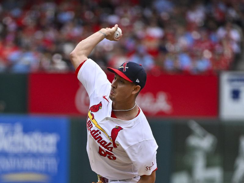 May 5, 2024; St. Louis, Missouri, USA;  St. Louis Cardinals relief pitcher Giovanny Gallegos (65) pitches against the Chicago White Sox during the seventh inning at Busch Stadium. Mandatory Credit: Jeff Curry-USA TODAY Sports