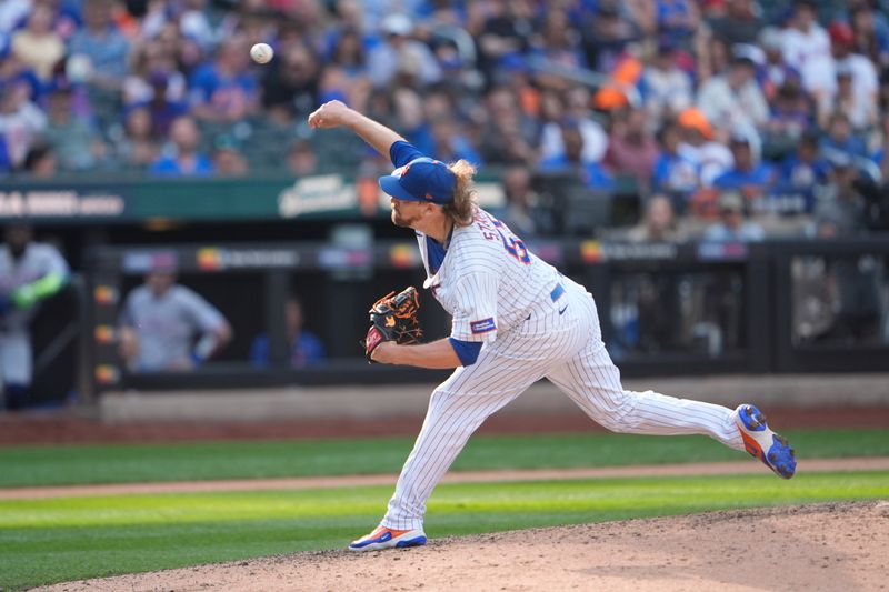 Sep 14, 2025; New York City, New York, USA; New York Mets pitcher Ryne Stanek (55) delivers a pitch against the Texas Rangers during the tenth inning at Citi Field. Mandatory Credit: Gregory Fisher-Imagn Images