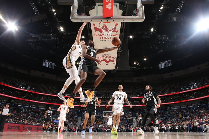 NEW ORLEANS, LA - FEBRUARY 25: De'Aaron Fox #4 of the San Antonio Spurs drives to the basket during the game against the New Orleans Pelicans on February 25, 2025 at the Smoothie King Center in New Orleans, Louisiana. NOTE TO USER: User expressly acknowledges and agrees that, by downloading and or using this Photograph, user is consenting to the terms and conditions of the Getty Images License Agreement. Mandatory Copyright Notice: Copyright 2025 NBAE (Photo by Layne Murdoch Jr./NBAE via Getty Images)