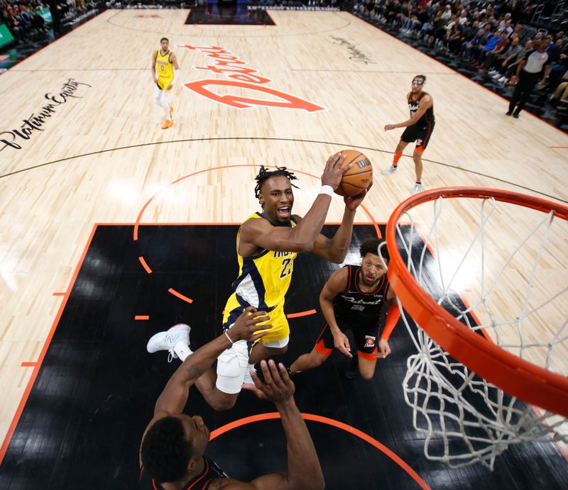 DETROIT, MI - MARCH 20: Aaron Nesmith #23 of the Indiana Pacers drives to the basket during the game against the Detroit Pistons on March 20, 2024 at Little Caesars Arena in Detroit, Michigan. NOTE TO USER: User expressly acknowledges and agrees that, by downloading and/or using this photograph, User is consenting to the terms and conditions of the Getty Images License Agreement. Mandatory Copyright Notice: Copyright 2024 NBAE (Photo by Brian Sevald/NBAE via Getty Images)