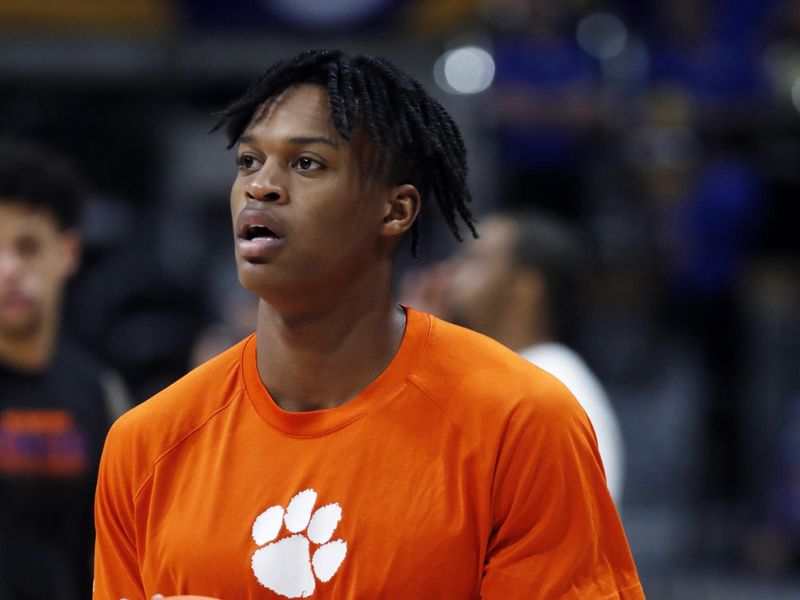 Jan 7, 2023; Pittsburgh, Pennsylvania, USA;  Clemson Tigers forward RJ Godfrey (22) warms up before the game against the Pittsburgh Panthers at the Petersen Events Center. Mandatory Credit: Charles LeClaire-USA TODAY Sports