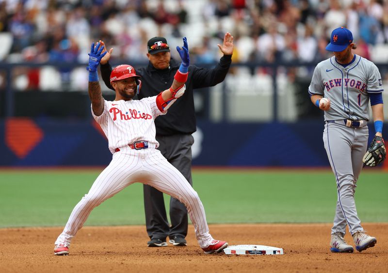 [US, Mexico & Canada customers only] June 9, 2024; London, UNITED KINGDOM;   Philadelphia Phillies player Edmundo Sosa celebrates a double against the New York Mets during a London Series baseball game at Queen Elizabeth Olympic Park. Mandatory Credit: Matthew Childs/Reuters via USA TODAY Sports