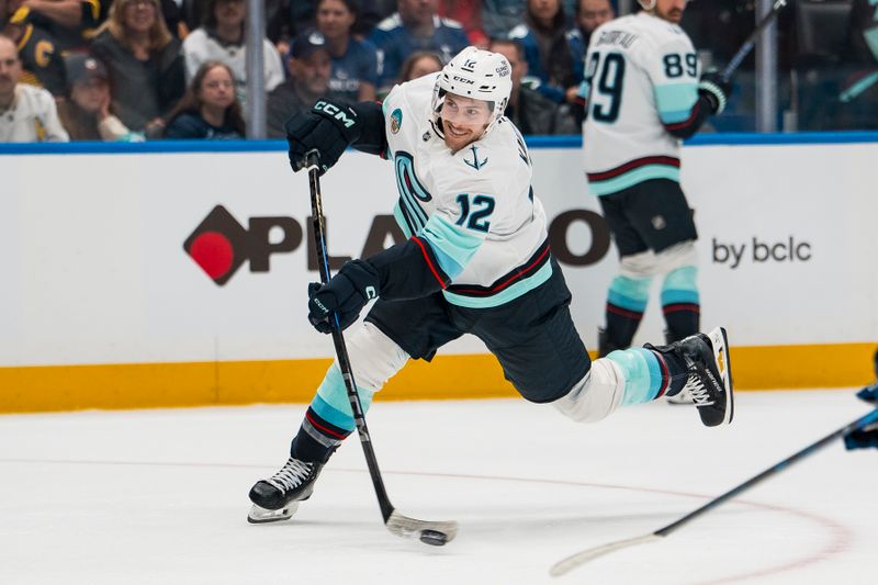 Seattle Kraken vs Vancouver Canucks: Matty Beniers Poised for Impact in Anticipated Showdown