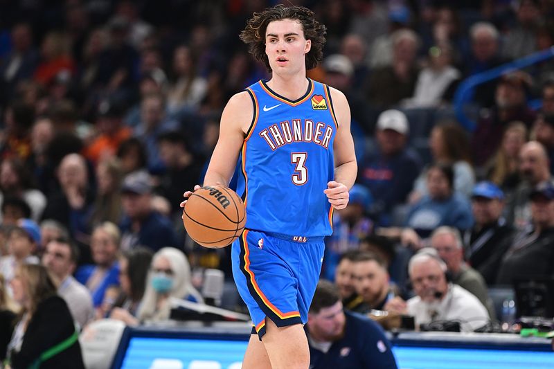 OKLAHOMA CITY, OKLAHOMA - JANUARY 31: Josh Gidley #3 of the Oklahoma City Thunder brings the ball down the floor during the first half against the Denver Nuggets at Paycom Center on January 31, 2024 in Oklahoma City, Oklahoma. NOTE TO USER: User expressly acknowledges and agrees that, by downloading and or using this Photograph, user is consenting to the terms and conditions of the Getty Images License Agreement. (Photo by Joshua Gateley/Getty Images)