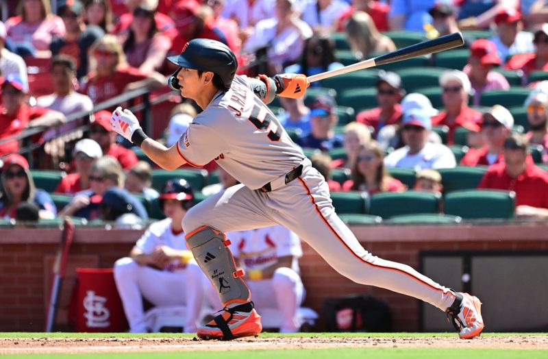 Sep 7, 2025; St. Louis, Missouri, USA; San Francisco Giants outfielder Jung Hoo Lee (51) at bat against the St. Louis Cardinals at Busch Stadium. Mandatory Credit: Tim Vizer-Imagn Images