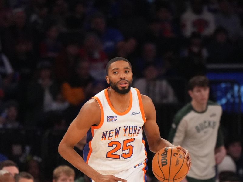 NEW YORK, NY - JANUARY 12: Mikal Bridges #25 of the New York Knicks dribbles the ball during the game against the Milwaukee Bucks on January 12, 2025 at Madison Square Garden in New York City, New York.  NOTE TO USER: User expressly acknowledges and agrees that, by downloading and or using this photograph, User is consenting to the terms and conditions of the Getty Images License Agreement. Mandatory Copyright Notice: Copyright 2025 NBAE  (Photo by Jesse D. Garrabrant/NBAE via Getty Images)