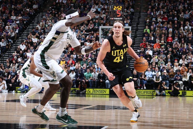 SALT LAKE CITY, UT - FEBRUARY 4: Kelly Olynyk #41 of the Utah Jazz dribbles the ball during the game against the Milwaukee Bucks on February 4, 2024 at Delta Center in Salt Lake City, Utah. NOTE TO USER: User expressly acknowledges and agrees that, by downloading and or using this Photograph, User is consenting to the terms and conditions of the Getty Images License Agreement. Mandatory Copyright Notice: Copyright 2024 NBAE (Photo by Melissa Majchrzak/NBAE via Getty Images)