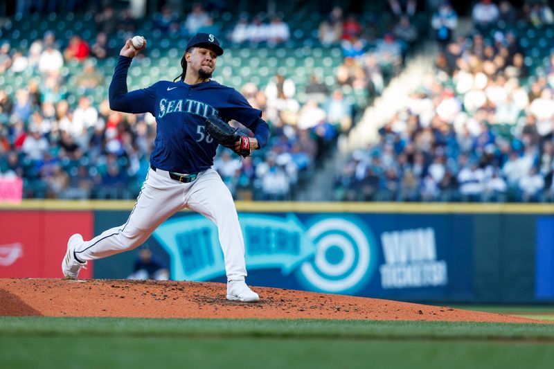 Apr 30, 2024; Seattle, Washington, USA; Seattle Mariners starting pitcher Luis Castillo (58) throws against the Atlanta Braves during the third inning at T-Mobile Park. Mandatory Credit: Joe Nicholson-USA TODAY Sports