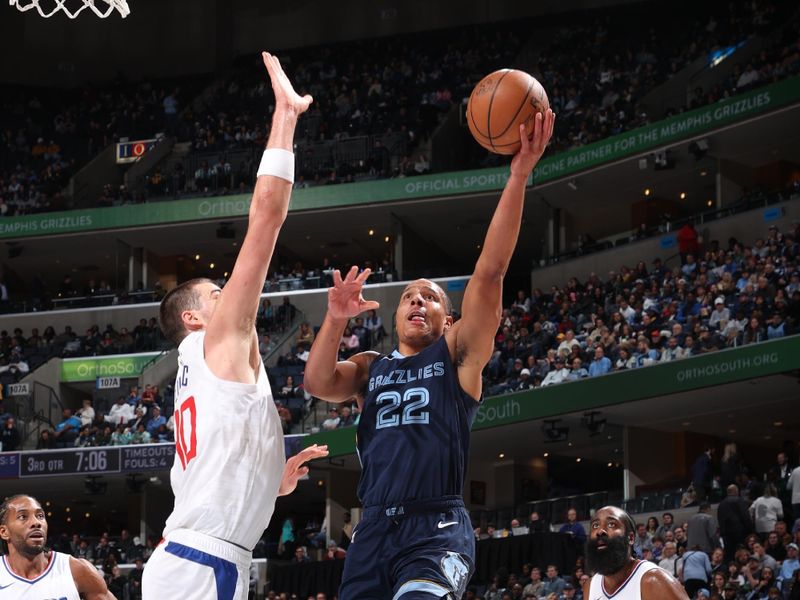 MEMPHIS, TN - JANUARY 12:  Desmond Bane #22 of the Memphis Grizzlies drives to the basket during the game against the LA Clippers on January 12, 2024 at FedExForum in Memphis, Tennessee. NOTE TO USER: User expressly acknowledges and agrees that, by downloading and or using this photograph, User is consenting to the terms and conditions of the Getty Images License Agreement. Mandatory Copyright Notice: Copyright 2024 NBAE (Photo by Joe Murphy/NBAE via Getty Images)