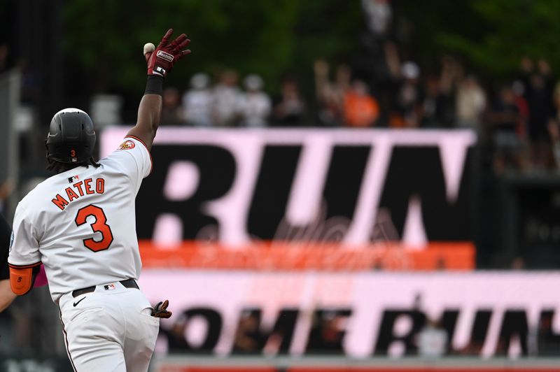 Jun 11, 2024; Baltimore, Maryland, USA;  Baltimore Orioles shortstop Jorge Mateo (3) waves while running out a second inning three run home run against the Atlanta Braves at Oriole Park at Camden Yards. Mandatory Credit: Tommy Gilligan-USA TODAY Sports