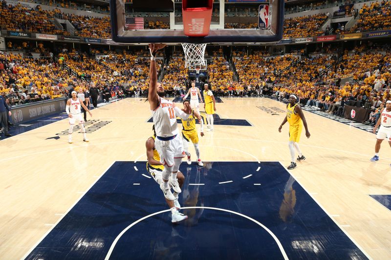 INDIANAPOLIS, IN - MAY 17: Jalen Brunson #11 of the New York Knicks drives to the basket during the game against the Indiana Pacers during Round 2 Game 6 of the 2024 NBA Playoffs on May 17, 2024 at Gainbridge Fieldhouse in Indianapolis, Indiana. NOTE TO USER: User expressly acknowledges and agrees that, by downloading and or using this Photograph, user is consenting to the terms and conditions of the Getty Images License Agreement. Mandatory Copyright Notice: Copyright 2024 NBAE (Photo by Nathaniel S. Butler/NBAE via Getty Images)