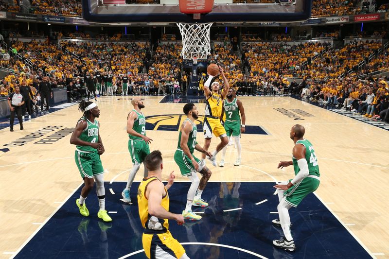 INDIANAPOLIS, IN - MAY 27: Andrew Nembhard #2 of the Indiana Pacers shoots the ball during the game against the Boston Celtics during Game 4 of the Eastern Conference Finals of the 2024 NBA Playoffs on May 27, 2024 at Gainbridge Fieldhouse in Indianapolis, Indiana. NOTE TO USER: User expressly acknowledges and agrees that, by downloading and or using this Photograph, user is consenting to the terms and conditions of the Getty Images License Agreement. Mandatory Copyright Notice: Copyright 2024 NBAE (Photo by Nathaniel S. Butler/NBAE via Getty Images)