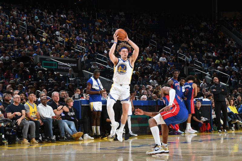 SAN FRANCISCO, CA - OCTOBER 13: Brandin Podziemski #2 of the Golden State Warriors looks to pass the ball during the game against the Detroit Pistons during a NBA Preseason game on October 13, 2024 at Chase Center in San Francisco, California. NOTE TO USER: User expressly acknowledges and agrees that, by downloading and or using this photograph, user is consenting to the terms and conditions of Getty Images License Agreement. Mandatory Copyright Notice: Copyright 2024 NBAE (Photo by Noah Graham/NBAE via Getty Images)