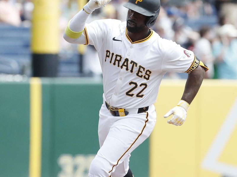 Pirates vs Giants: Can Bryan Reynolds Shine at Oracle Park?