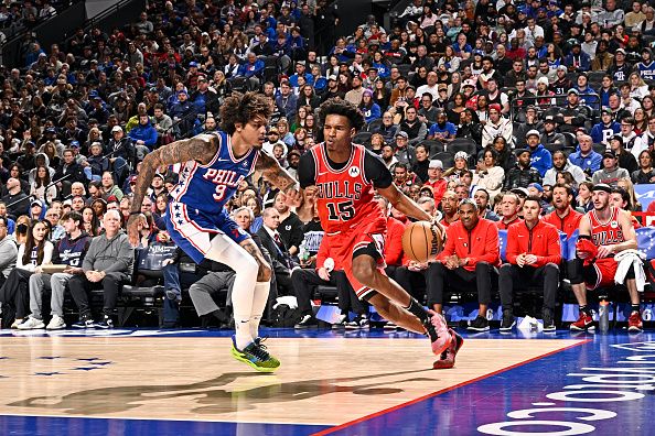 PHILADELPHIA, PA - JANUARY 2: Julian Phillips #15 of the Chicago Bulls dribbles the ball during the game against the Philadelphia 76ers on January 2, 2024 at the Wells Fargo Center in Philadelphia, Pennsylvania NOTE TO USER: User expressly acknowledges and agrees that, by downloading and/or using this Photograph, user is consenting to the terms and conditions of the Getty Images License Agreement. Mandatory Copyright Notice: Copyright 2024 NBAE (Photo by David Dow/NBAE via Getty Images)