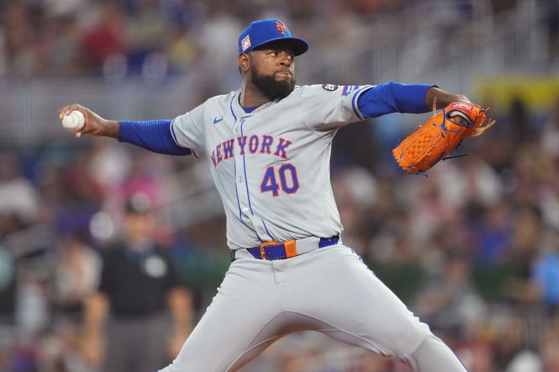 Jul 20, 2024; Miami, Florida, USA;  New York Mets starting pitcher Luis Severino (40) throws against the Miami Marlins in the first inning at loanDepot Park. Mandatory Credit: Jim Rassol-USA TODAY Sports