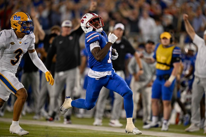 Nov 2, 2024; Dallas, Texas, USA; Southern Methodist Mustangs running back Brashard Smith (1) runs for a touchdown against the Pittsburgh Panthers during the first half at Gerald J. Ford Stadium. Mandatory Credit: Jerome Miron-Imagn Images