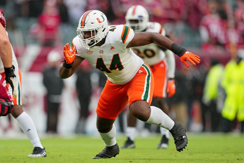 Sep 23, 2023; Philadelphia, Pennsylvania, USA;  Miami Hurricanes defensive lineman Rueben Bain Jr. (44) rushes in the second half against the Temple Owls at Lincoln Financial Field. Mandatory Credit: Andy Lewis-USA TODAY Sports