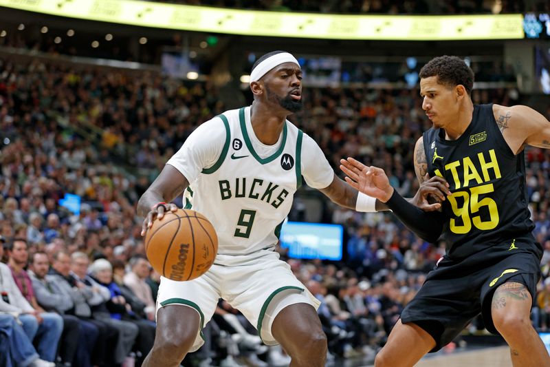 SALT LAKE CITY, UT - MARCH 24: Bobby Portis #9 of the Milwaukee Bucks dribbles the ball against the Utah Jazz on March 24, 2023 at vivint.SmartHome Arena in Salt Lake City, Utah. NOTE TO USER: User expressly acknowledges and agrees that, by downloading and or using this Photograph, User is consenting to the terms and conditions of the Getty Images License Agreement. Mandatory Copyright Notice: Copyright 2023 NBAE (Photo by Jeff Swinger/NBAE via Getty Images)