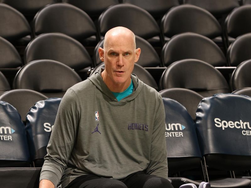 CHARLOTTE, NC - FEBRUARY 1: Chris Jent of the Charlotte Hornets  warms up before the game against the Denver Nuggets on February 1, 2025 at Spectrum Center in Charlotte, North Carolina. NOTE TO USER: User expressly acknowledges and agrees that, by downloading and or using this photograph, User is consenting to the terms and conditions of the Getty Images License Agreement. Mandatory Copyright Notice: Copyright 2025 NBAE (Photo by Kent Smith/NBAE via Getty Images)