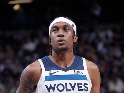 SACRAMENTO, CA - DECEMBER 23: Jaden McDaniels #3 of the Minnesota Timberwolves shoots a free throw during the game against the Sacramento Kings on December 23, 2023 at Golden 1 Center in Sacramento, California. NOTE TO USER: User expressly acknowledges and agrees that, by downloading and or using this Photograph, user is consenting to the terms and conditions of the Getty Images License Agreement. Mandatory Copyright Notice: Copyright 2023 NBAE (Photo by Rocky Widner/NBAE via Getty Images)