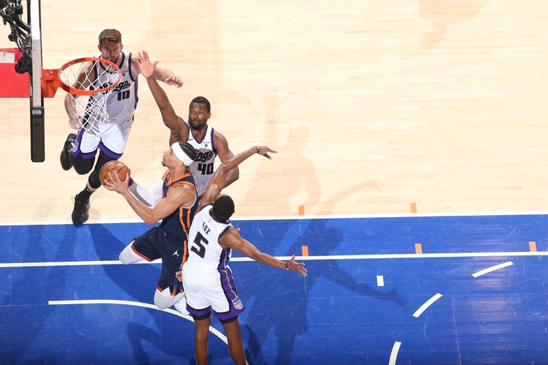 NEW YORK, NY - APRIL 4: Josh Hart #3 of the New York Knicks drives to the basket during the game against the Sacramento Kings on April 4, 2024 at Madison Square Garden in New York City, New York.  NOTE TO USER: User expressly acknowledges and agrees that, by downloading and or using this photograph, User is consenting to the terms and conditions of the Getty Images License Agreement. Mandatory Copyright Notice: Copyright 2024 NBAE  (Photo by Nathaniel S. Butler/NBAE via Getty Images)