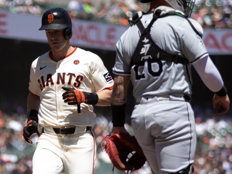 White Sox's Andrew Benintendi Poised to Shine Against Giants at Rate Field