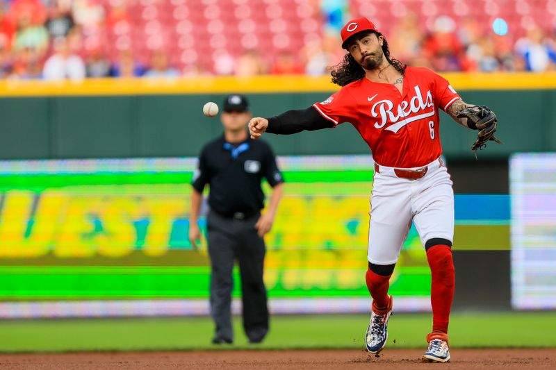 Jul 31, 2024; Cincinnati, Ohio, USA; Cincinnati Reds second baseman Jonathan India (6) throws to first to get Chicago Cubs third baseman Isaac Paredes (not pictured) out in the first inning at Great American Ball Park. Mandatory Credit: Katie Stratman-USA TODAY Sports