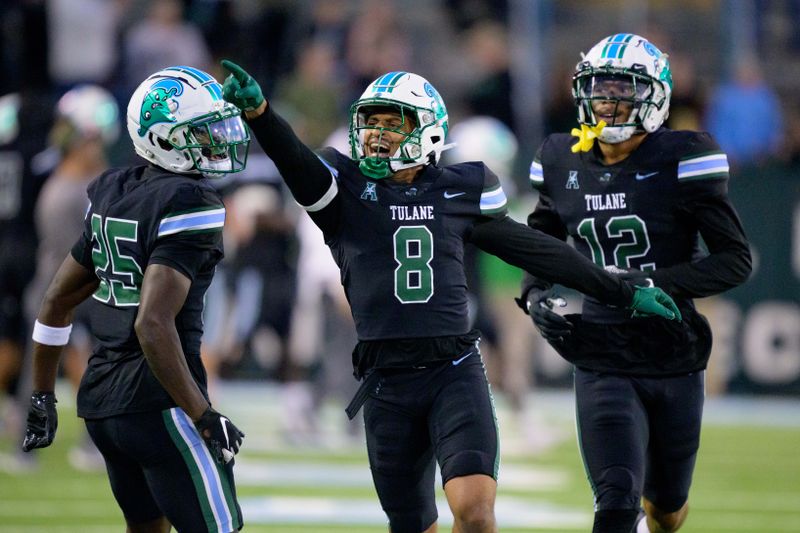 Tulane Green Wave Clashes with Rebels at Yulman Stadium in Football Showdown