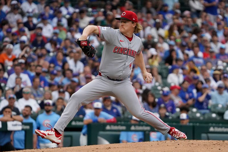 May 30, 2025; Chicago, Illinois, USA; Cincinnati Reds pitcher Andrew Abbott (41) throws the ball against the Chicago Cubs during the first inning at Wrigley Field. Mandatory Credit: David Banks-Imagn Images