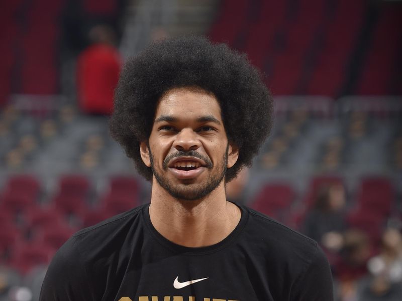 CLEVELAND, OH - JANUARY 29: Jarrett Allen #31 of the Cleveland Cavaliers warms up prior to the game against the LA Clippers on January 29, 2023 at Rocket Mortgage FieldHouse in Cleveland, Ohio. NOTE TO USER: User expressly acknowledges and agrees that, by downloading and/or using this Photograph, user is consenting to the terms and conditions of the Getty Images License Agreement. Mandatory Copyright Notice: Copyright 2023 NBAE (Photo by David Liam Kyle/NBAE via Getty Images)