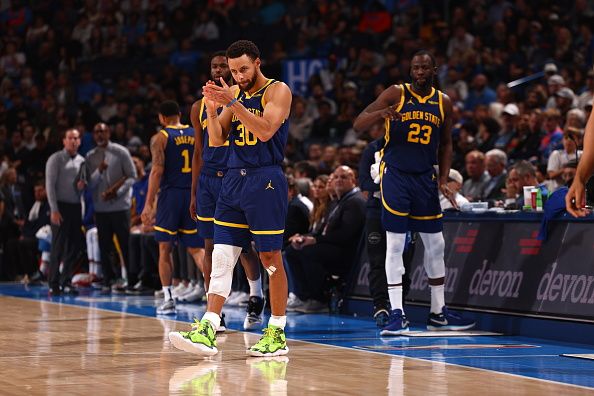 Golden State Warriors Look to Continue Winning Streak Against Charlotte Hornets: Klay Thompson S...