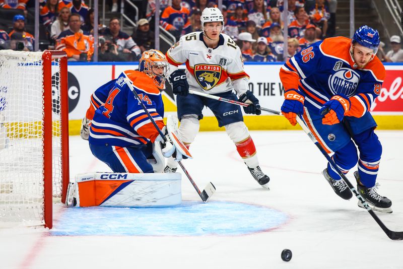 Jun 21, 2024; Edmonton, Alberta, CAN; Edmonton Oilers goaltender Stuart Skinner (74) guards his net against the Florida Panthers during the first period in game six of the 2024 Stanley Cup Final at Rogers Place. Mandatory Credit: Sergei Belski-USA TODAY Sports