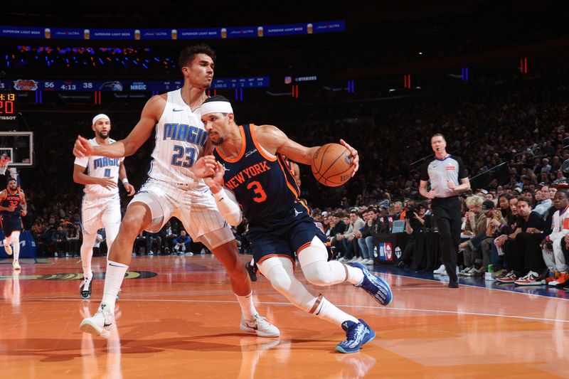 NEW YORK, NY - DECEMBER 3: Josh Hart #3 of the New York Knicks drives to the basket during the game against the Orlando Magic during the Emirates NBA Cup on December 3, 2024 at Madison Square Garden in New York City, New York.  NOTE TO USER: User expressly acknowledges and agrees that, by downloading and or using this photograph, User is consenting to the terms and conditions of the Getty Images License Agreement. Mandatory Copyright Notice: Copyright 2024 NBAE  (Photo by Nathaniel S. Butler/NBAE via Getty Images)