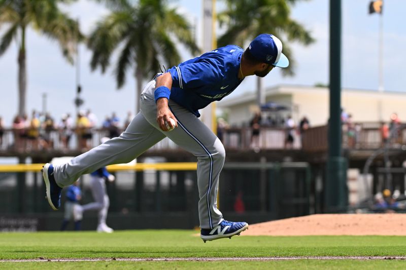 Mar 25, 2024; Bradenton, Florida, USA; Toronto Blue Jays third baseman Isiah Kiner-Falefa (7) prepares to make a throw in the second inning of the spring training game against the Pittsburgh Pirates at LECOM Park. Mandatory Credit: Jonathan Dyer-USA TODAY Sports