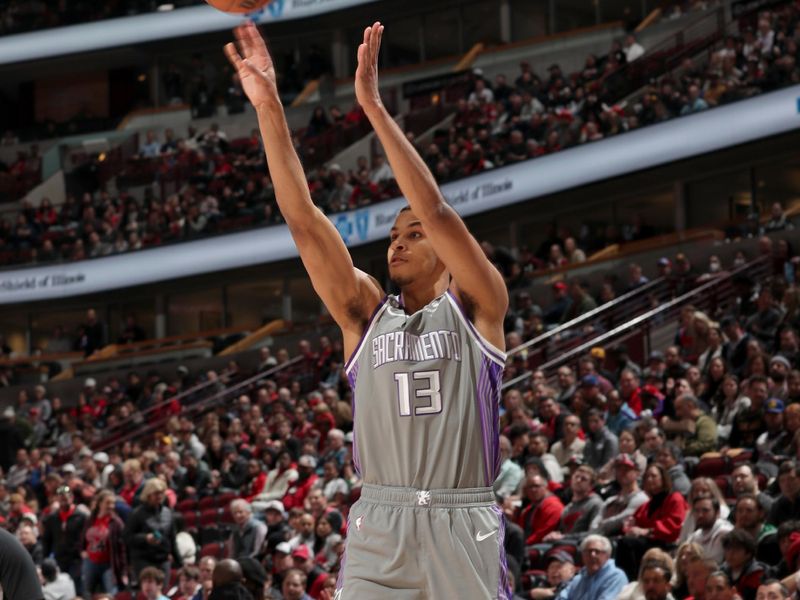 CHICAGO, IL - MARCH 15: Keegan Murray #13 of the Sacramento Kings shoots a three point basket during the game against the Chicago Bulls on March 15, 2023 at United Center in Chicago, Illinois. NOTE TO USER: User expressly acknowledges and agrees that, by downloading and or using this photograph, User is consenting to the terms and conditions of the Getty Images License Agreement. Mandatory Copyright Notice: Copyright 2023 NBAE (Photo by Gary Dineen/NBAE via Getty Images)