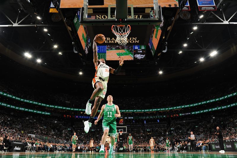 BOSTON, MA - DECEMBER 4: Marcus Sasser #25 of the Detroit Pistons drives to the basket during the game against the Boston Celtics on December 4, 2024 at TD Garden in Boston, Massachusetts. NOTE TO USER: User expressly acknowledges and agrees that, by downloading and/or using this Photograph, user is consenting to the terms and conditions of the Getty Images License Agreement. Mandatory Copyright Notice: Copyright 2024 NBAE (Photo by Brian Babineau/NBAE via Getty Images)